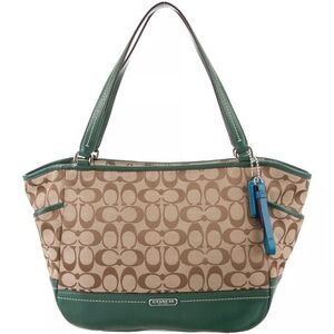 COACH PARK SIGNATURE CARRIE TOTE BAG GREEN F23297